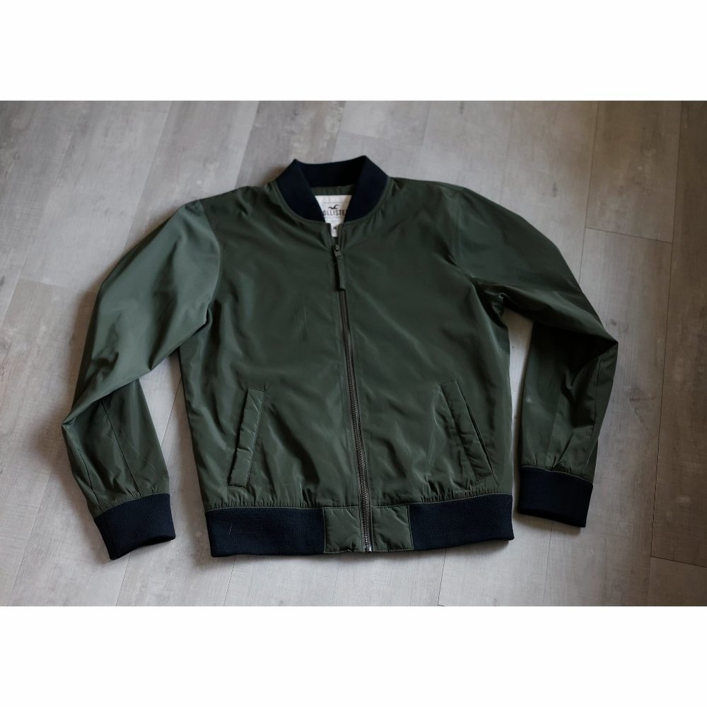 Hollister Khaki Green Men's Lightweight Bomber Jacket Size M